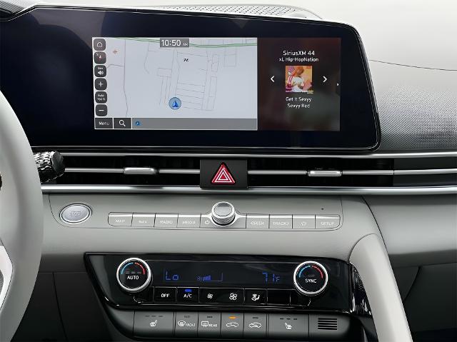 2024 Hyundai ELANTRA Vehicle Photo in Green Bay, WI 54304