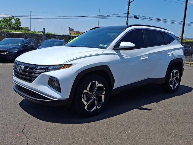 2024 Hyundai TUCSON Hybrid Vehicle Photo in Philadelphia, PA 19116