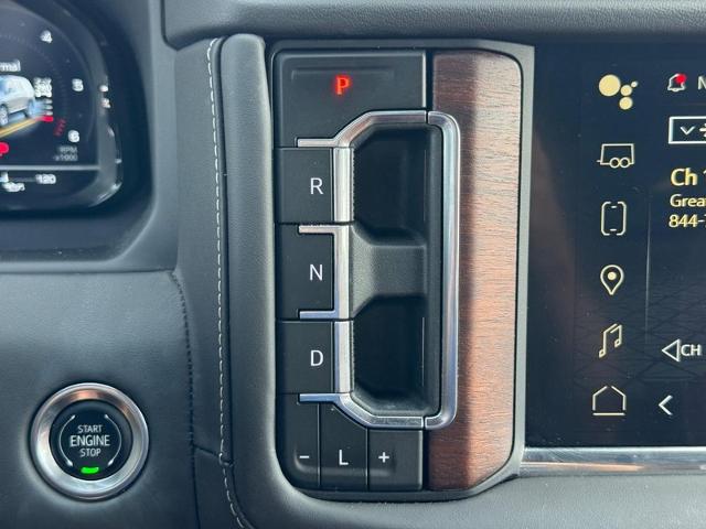 2024 GMC Yukon Vehicle Photo in COLUMBIA, MO 65203-3903