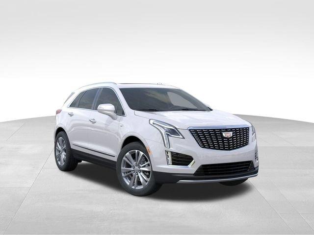 2025 Cadillac XT5 Vehicle Photo in MEDINA, OH 44256-9631