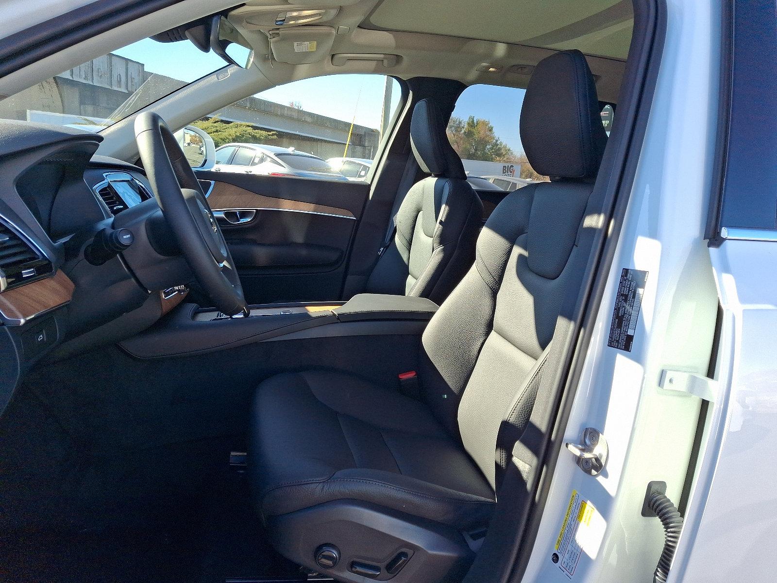 2025 Volvo XC90 Vehicle Photo in Trevose, PA 19053