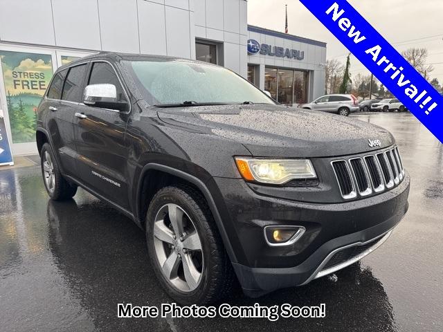 2015 Jeep Grand Cherokee Vehicle Photo in Puyallup, WA 98371