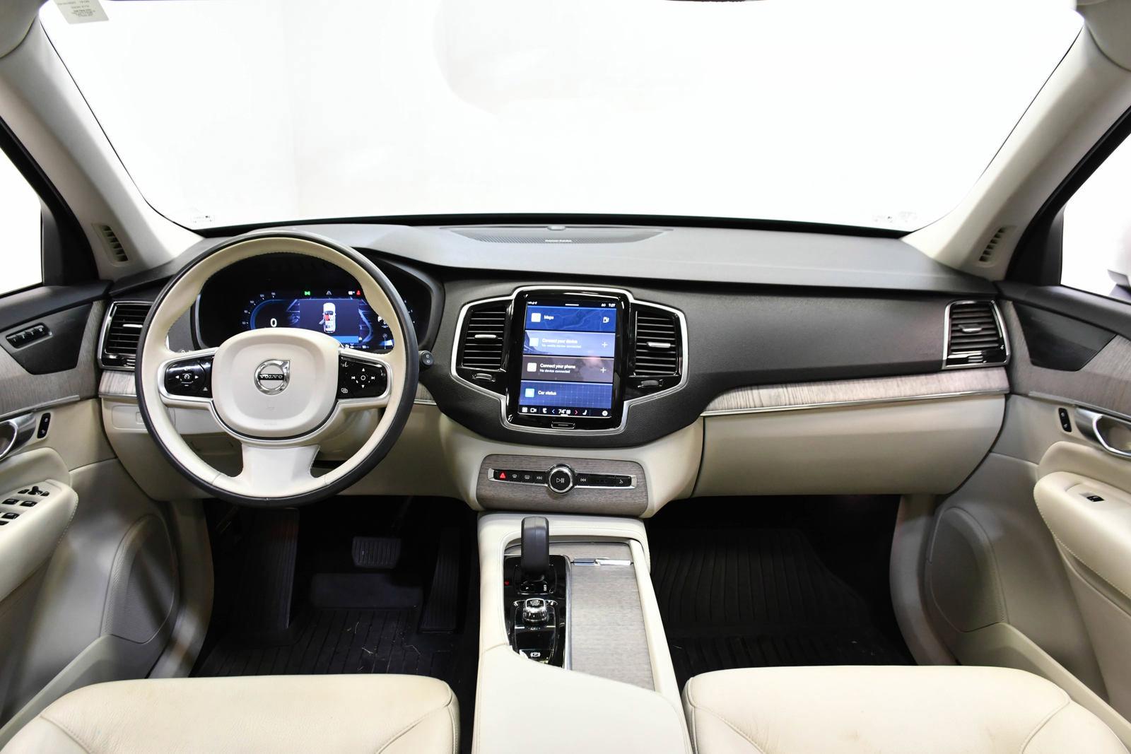 2023 Volvo XC90 Vehicle Photo in DALLAS, TX 75235