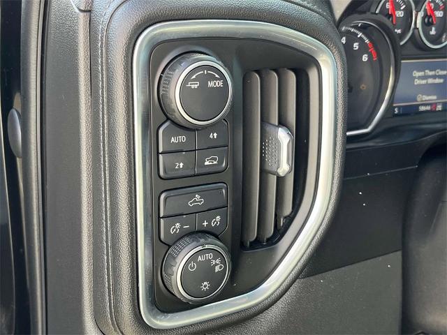 2021 Chevrolet Silverado 1500 Vehicle Photo in ALCOA, TN 37701-3235