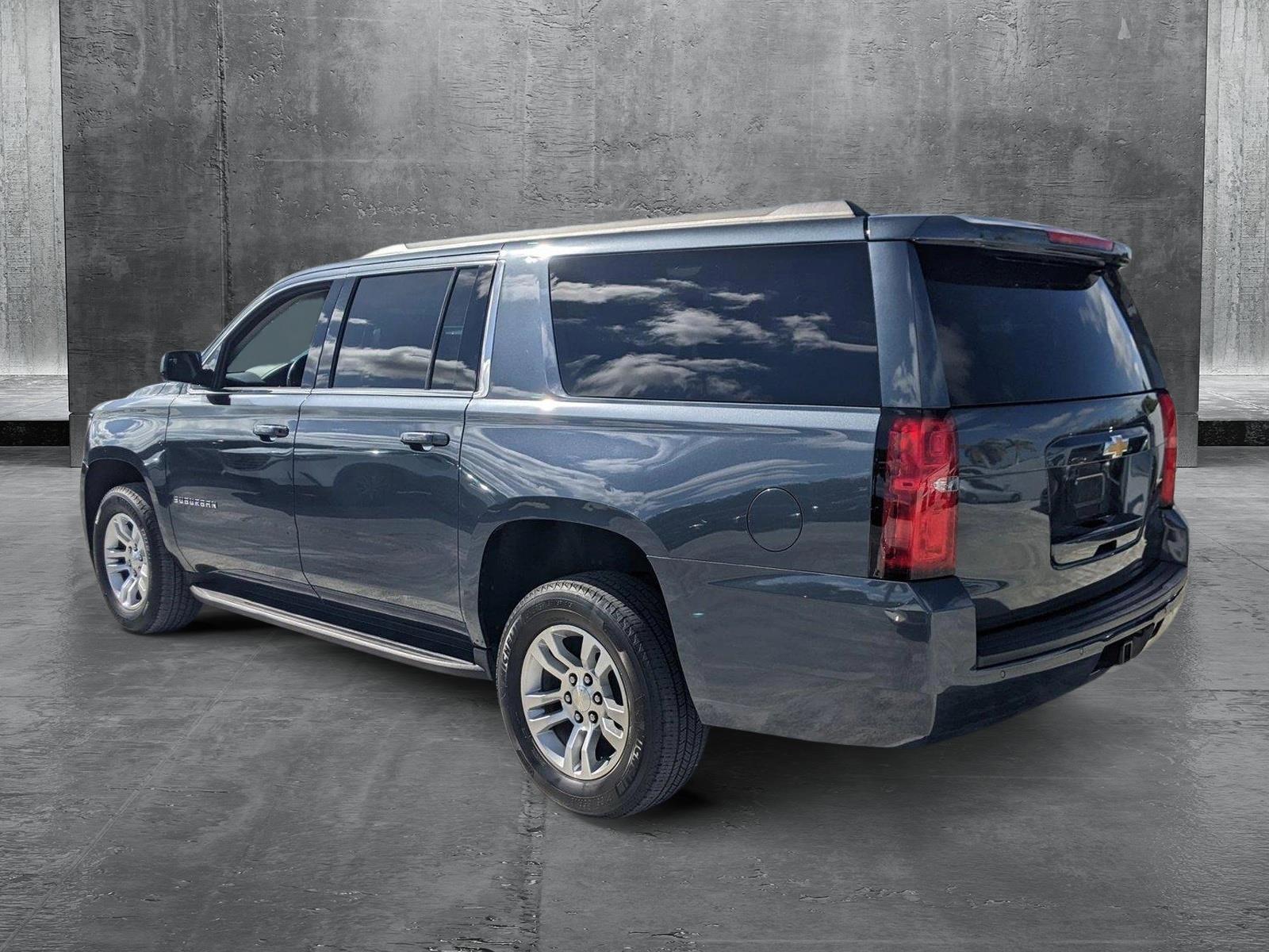 2020 Chevrolet Suburban Vehicle Photo in Pembroke Pines , FL 33084