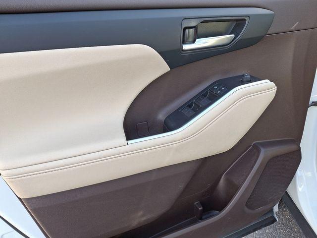 2020 Toyota Highlander Vehicle Photo in DANBURY, CT 06810-5034