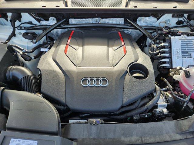 2025 Audi SQ5 Vehicle Photo in HOUSTON, TX 77090