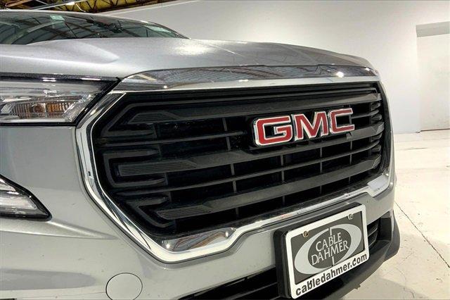 2023 GMC Terrain Vehicle Photo in TOPEKA, KS 66609-0000