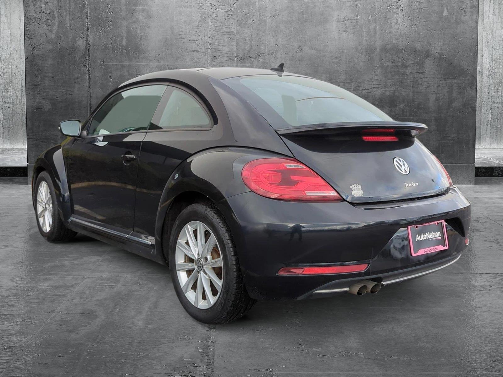 2017 Volkswagen Beetle Vehicle Photo in Memphis, TN 38133