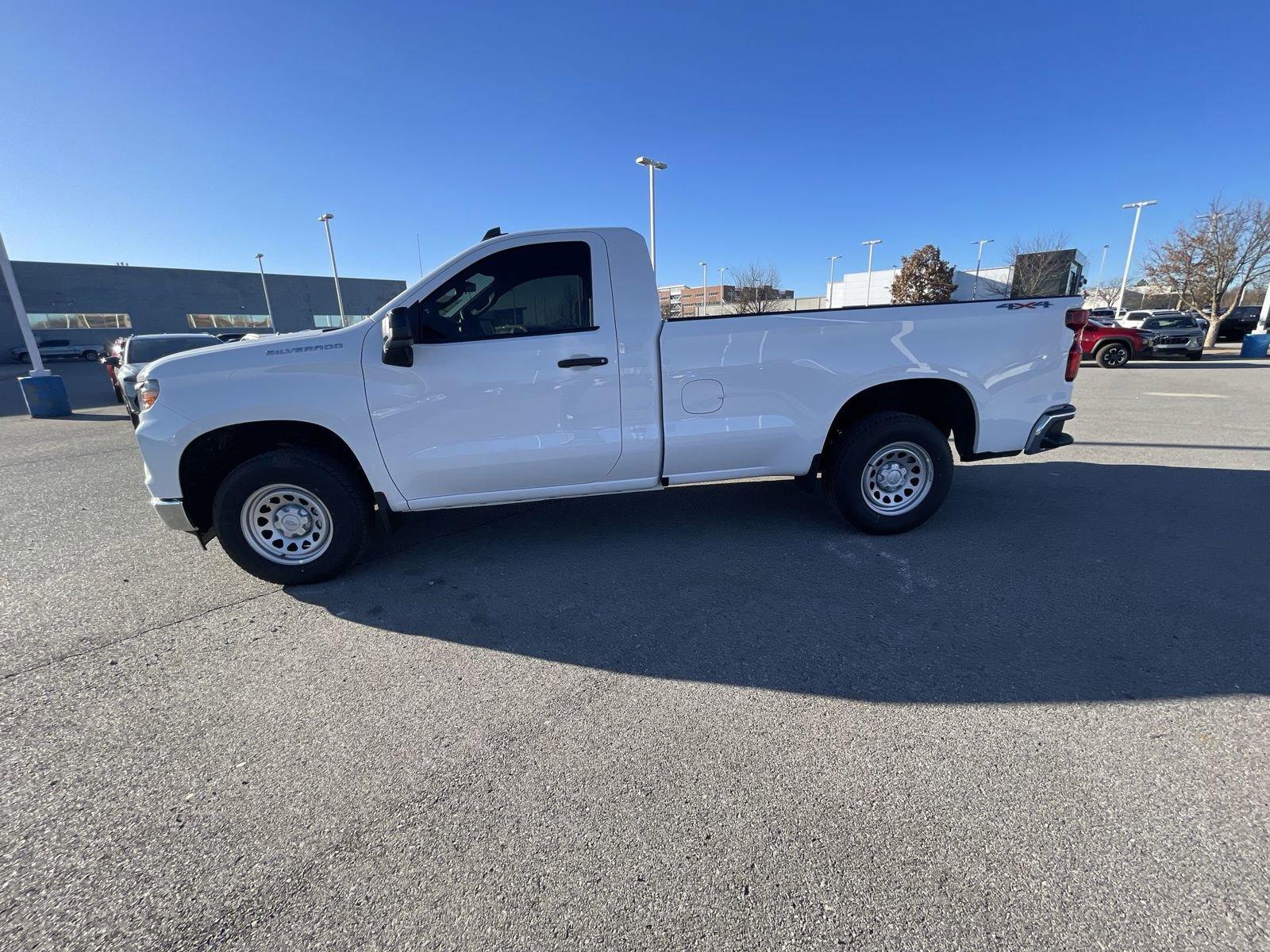 2025 Chevrolet Silverado 1500 Vehicle Photo in BENTONVILLE, AR 72712-4322