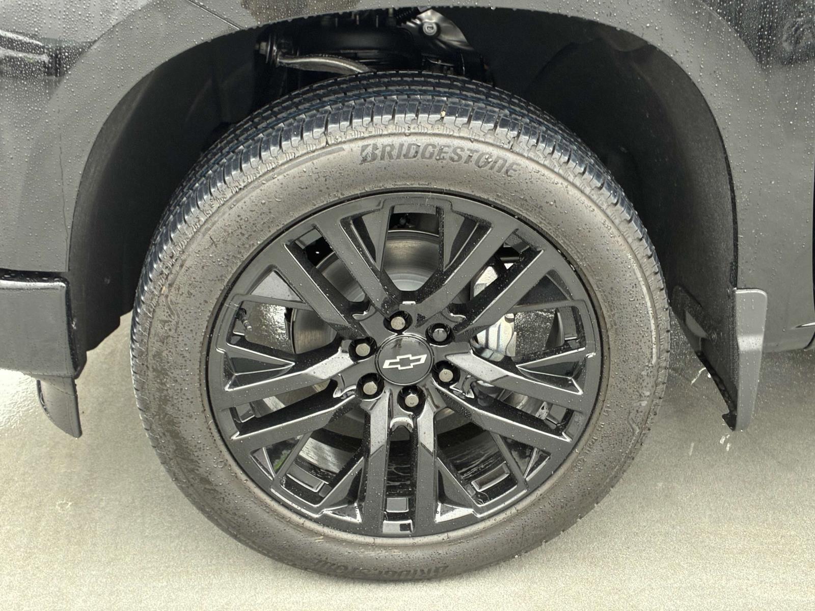 2025 Chevrolet Silverado 1500 Vehicle Photo in LOS ANGELES, CA 90007-3794