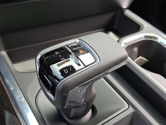 2025 Chevrolet Silverado 1500 Vehicle Photo in BERLIN, MD 21811-1121