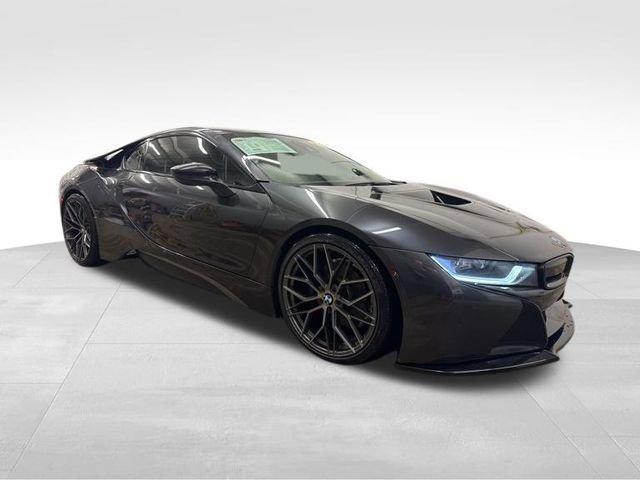 2015 BMW i8 Vehicle Photo in MEDINA, OH 44256-9631
