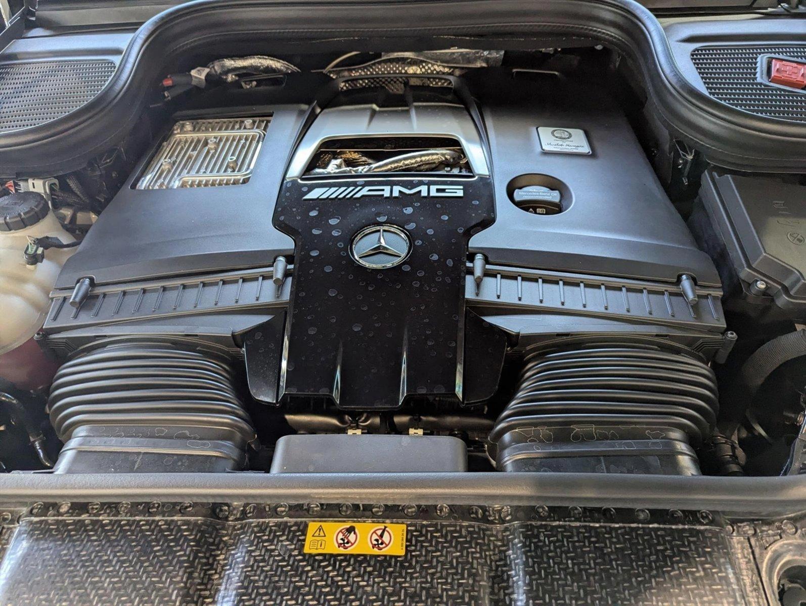 2025 Mercedes-Benz GLE Vehicle Photo in Delray Beach, FL 33444