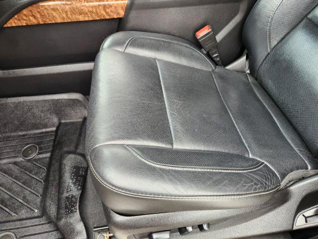 2019 Chevrolet Suburban Vehicle Photo in HOUSTON, TX 77079