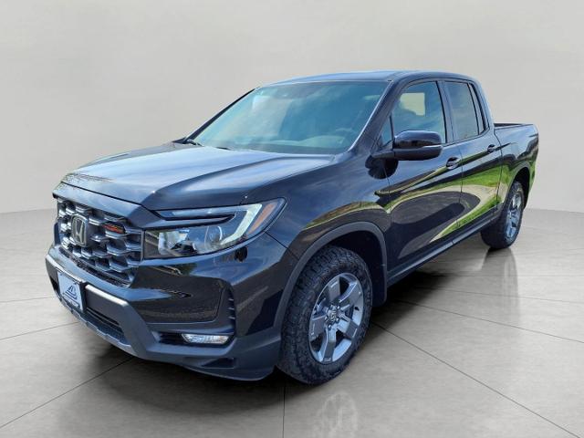 2025 Honda Ridgeline Vehicle Photo in Oshkosh, WI 54904