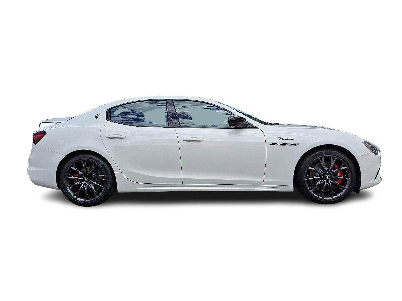 2022 Maserati Ghibli Vehicle Photo in Willow Grove, PA 19090