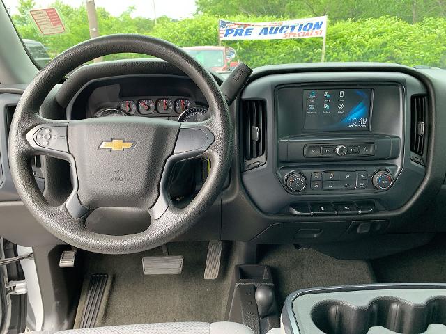 2017 Chevrolet Silverado 1500 Vehicle Photo in MOON TOWNSHIP, PA 15108-2571