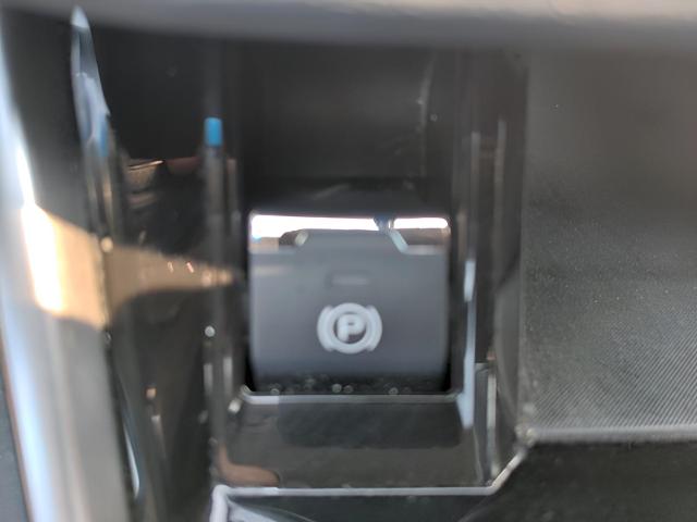 2022 Subaru Legacy Vehicle Photo in Green Bay, WI 54304