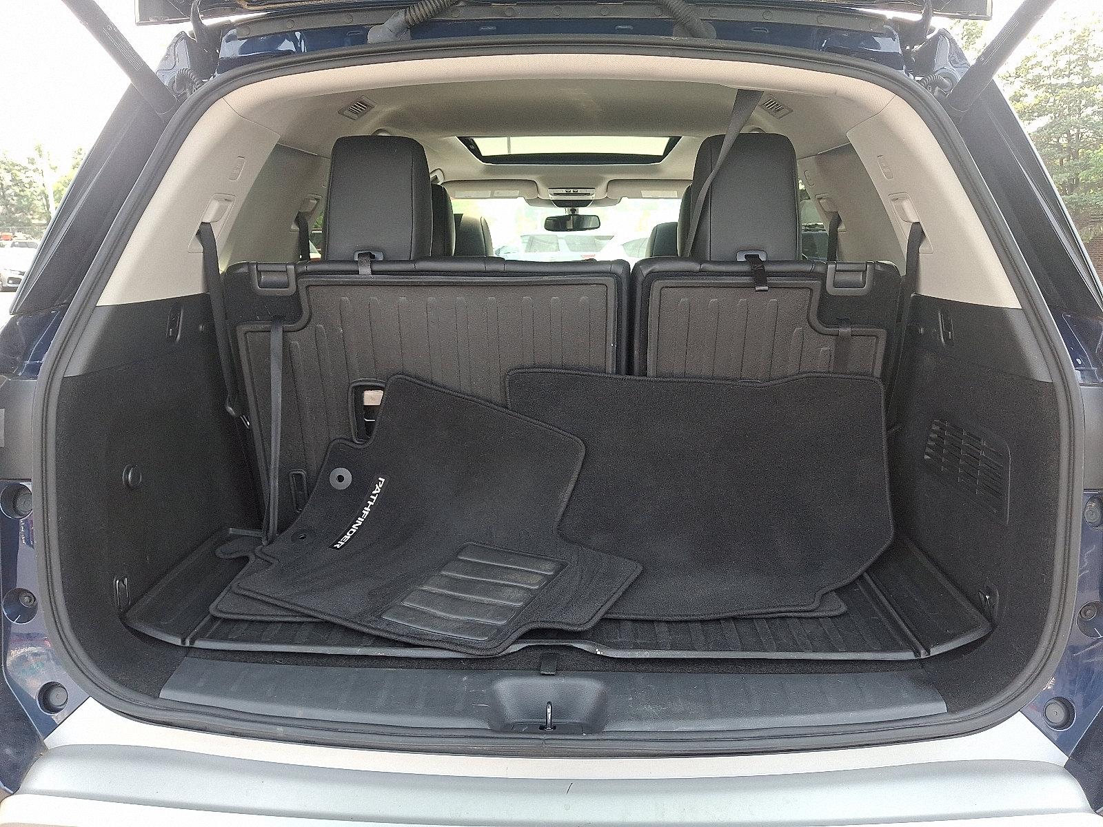 2022 Nissan Pathfinder Vehicle Photo in Harrisburg, PA 17111-1033