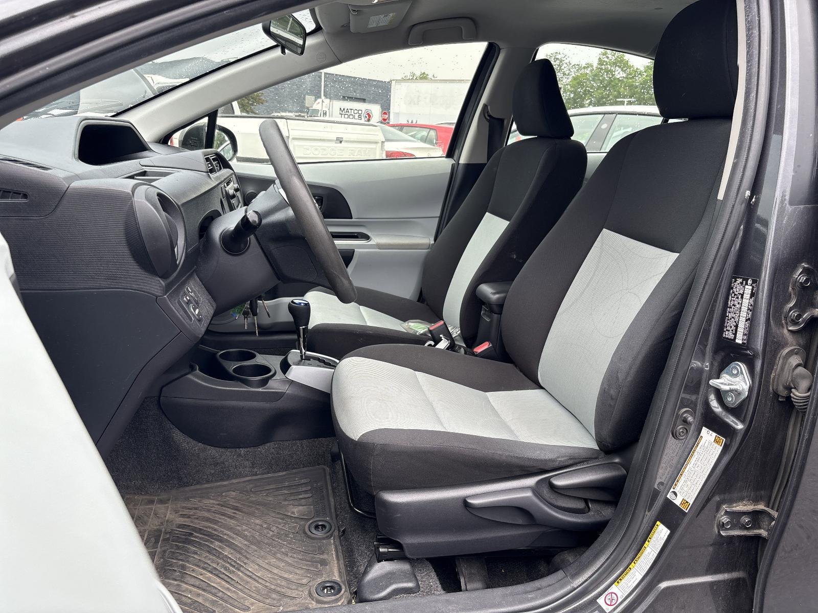 2014 Toyota Prius c Vehicle Photo in Mechanicsburg, PA 17050