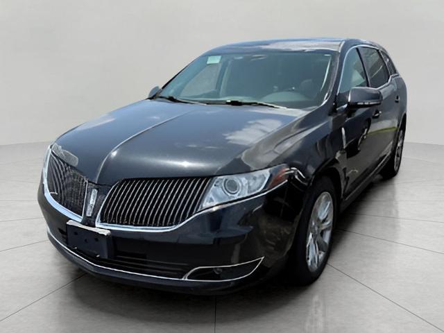 2014 Lincoln MKT Vehicle Photo in Neenah, WI 54956