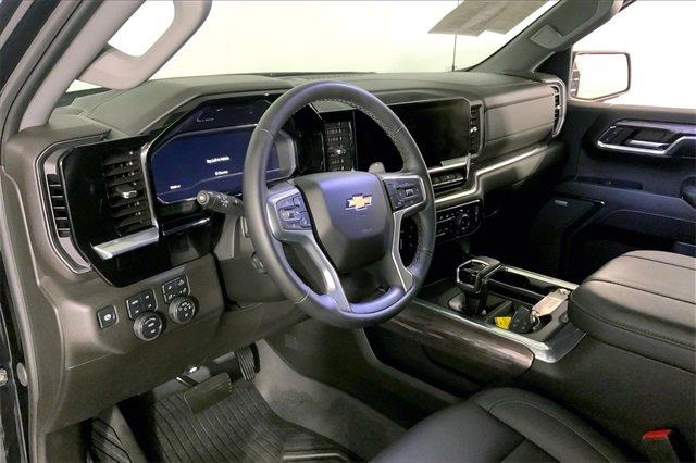 2024 Chevrolet Silverado 1500 Vehicle Photo in INDEPENDENCE, MO 64055-1314
