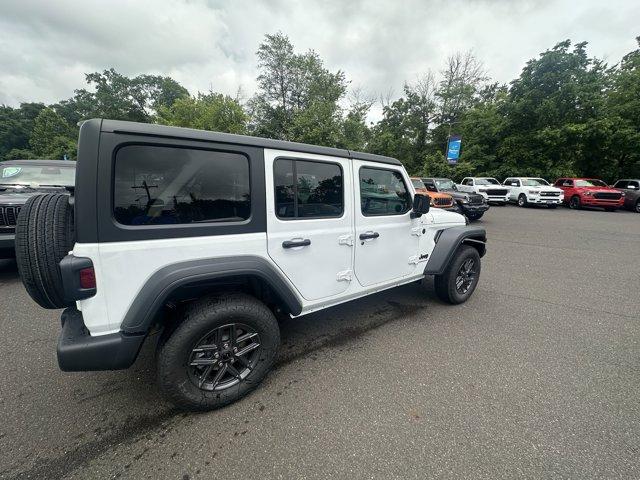 2025 Jeep Wrangler Vehicle Photo in Doylsetown, PA 18901
