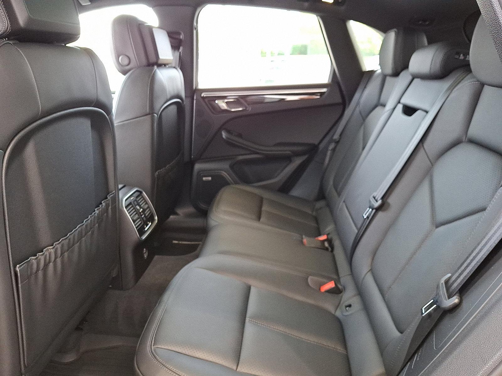 2020 Porsche Macan Vehicle Photo in Lancaster, PA 17601
