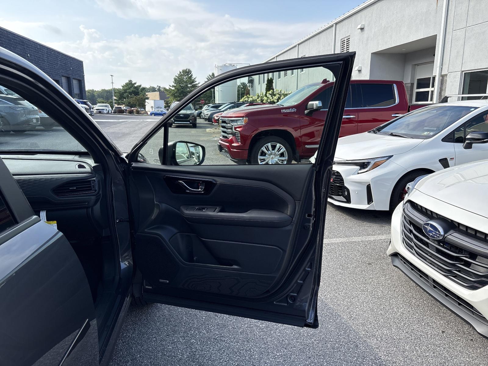2025 Subaru Forester Vehicle Photo in Mechanicsburg, PA 17050