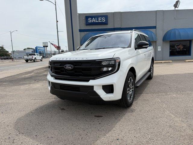 2025 Ford Expedition Vehicle Photo in Ogallala, NE 69153