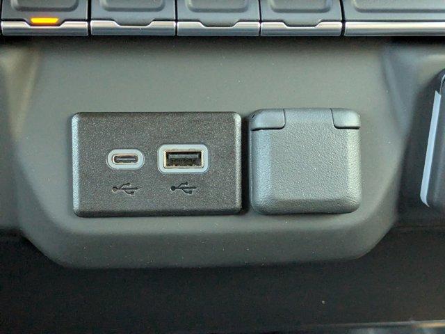 2025 Chevrolet Silverado 1500 Vehicle Photo in BRUNSWICK, GA 31525-1881