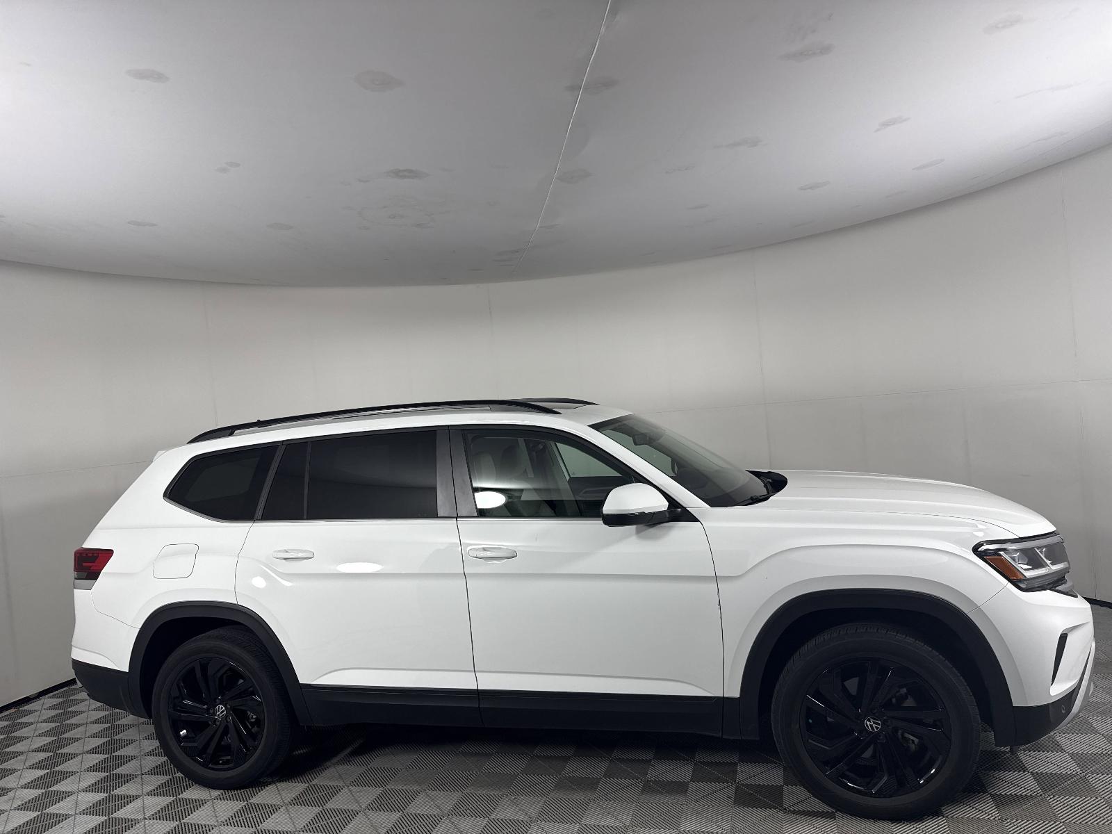 2022 Volkswagen Atlas Vehicle Photo in Georgetown, TX 78626