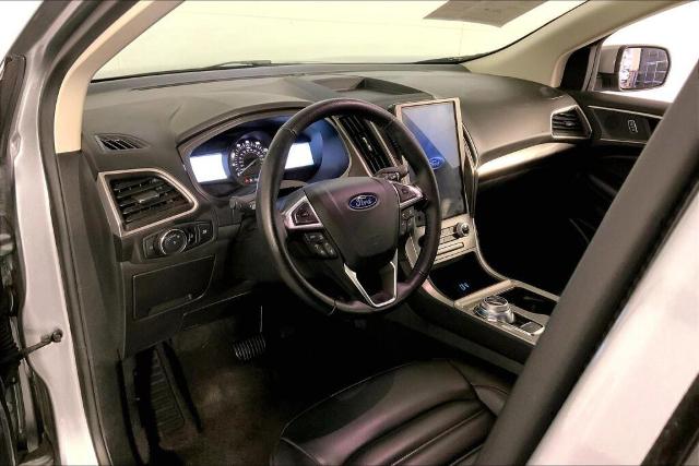 2024 Ford Edge Vehicle Photo in Kansas City, MO 64114