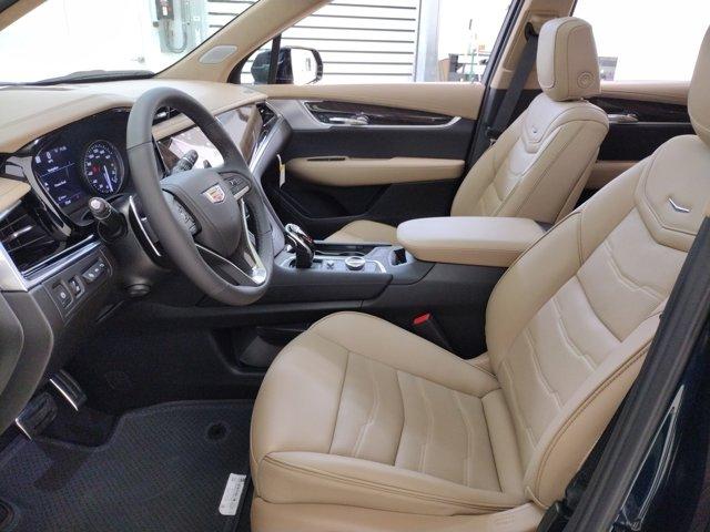2024 Cadillac XT6 Vehicle Photo in PINEVILLE, NC 28134-8495