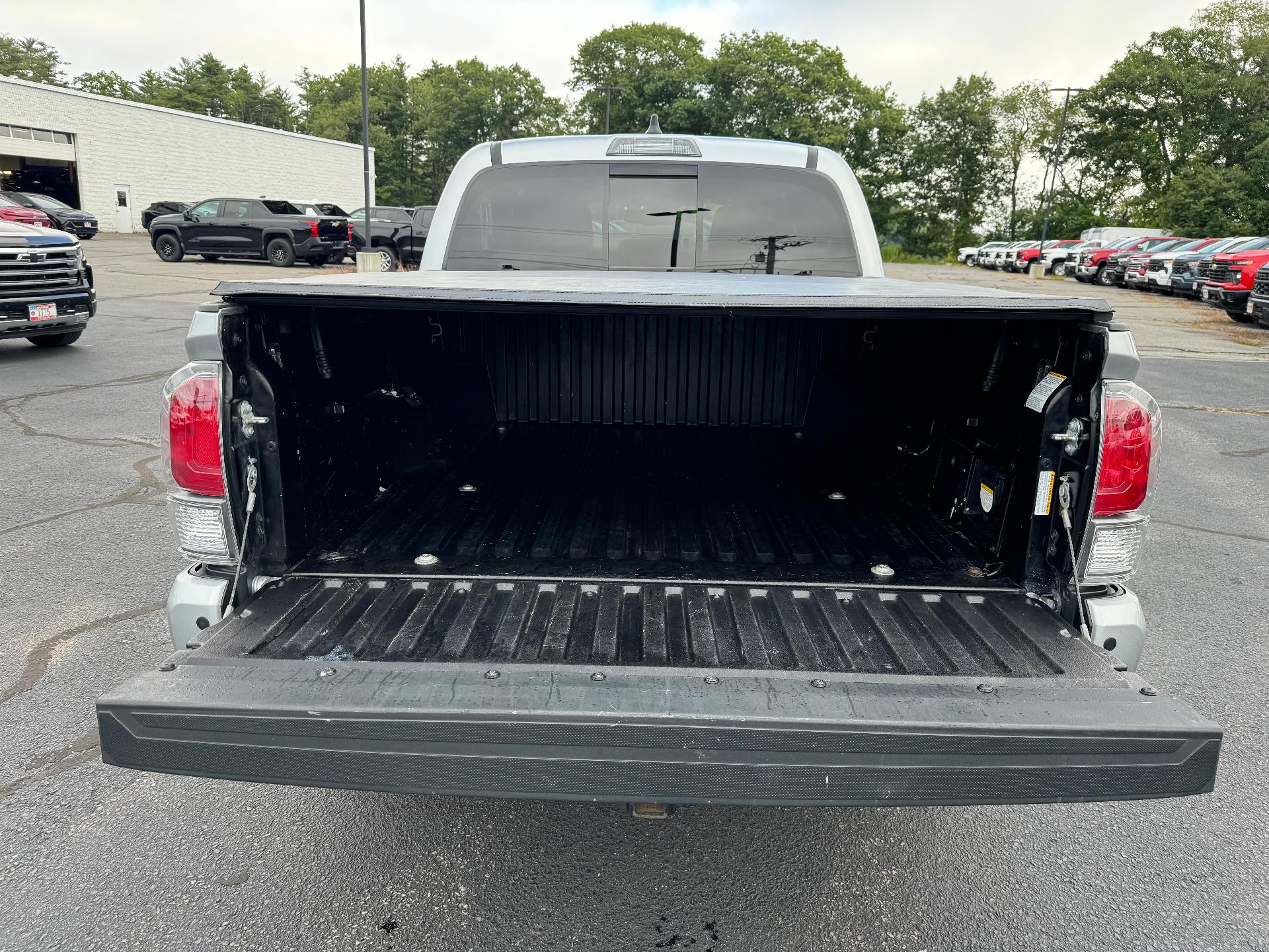 2022 Toyota Tacoma 4WD Vehicle Photo in SOUTH PORTLAND, ME 04106-1997