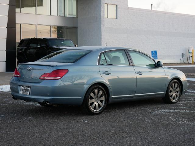 Used 2005 Toyota Avalon XL with VIN 4T1BK36B25U029363 for sale in Coon Rapids, Minnesota