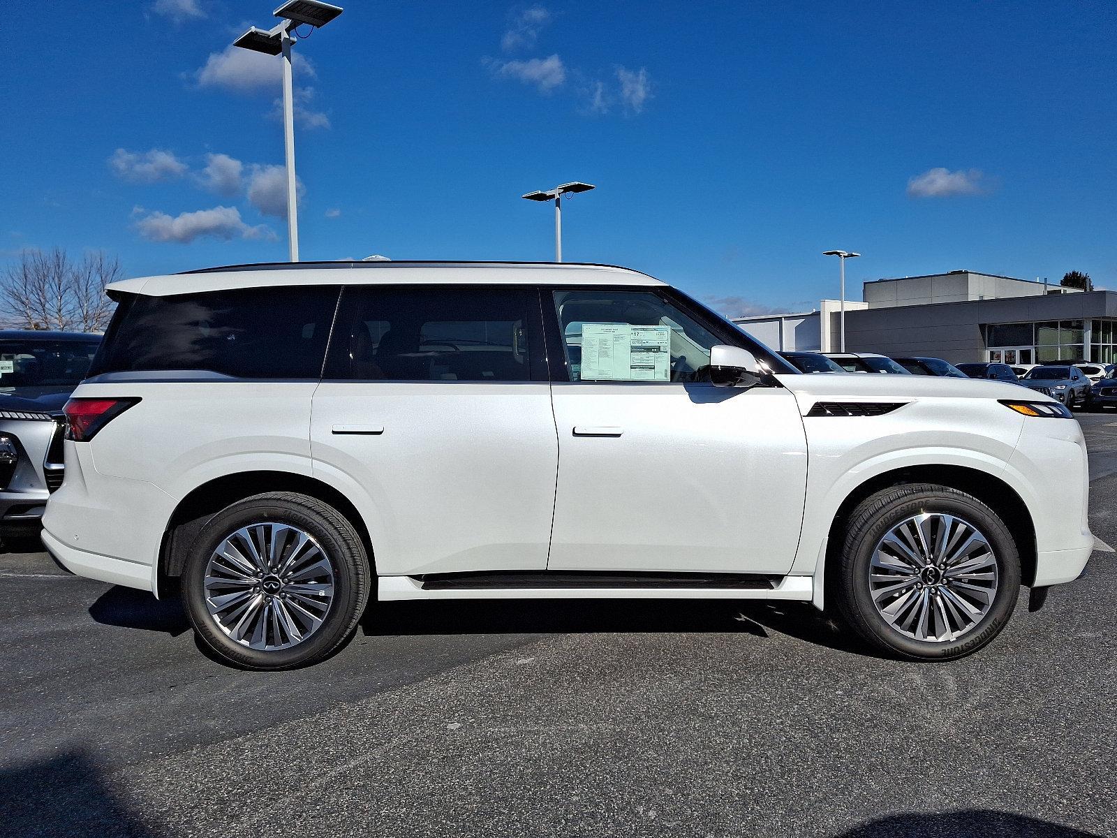 2025 INFINITI QX80 Vehicle Photo in Mechanicsburg, PA 17050