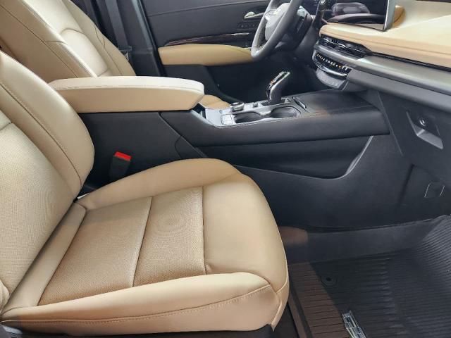 2025 Cadillac XT4 Vehicle Photo in HOUSTON, TX 77079
