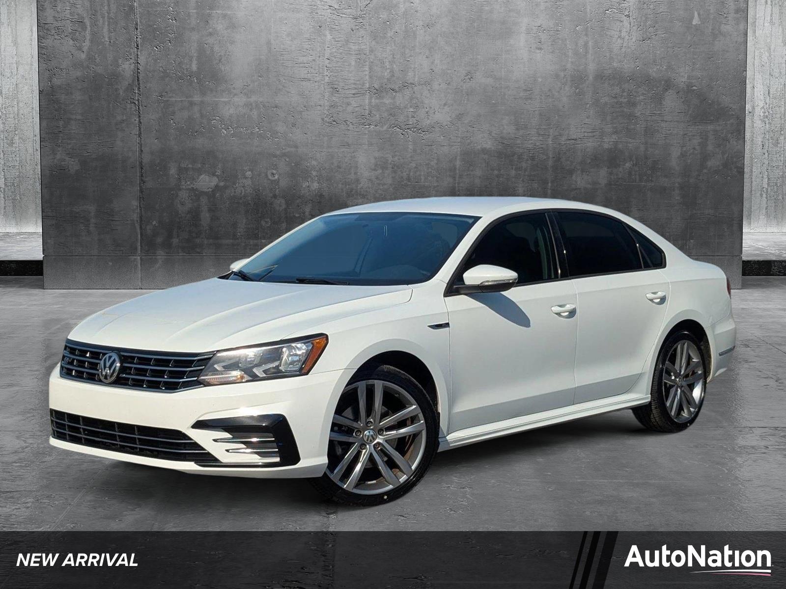 2018 Volkswagen Passat Vehicle Photo in St. Petersburg, FL 33713