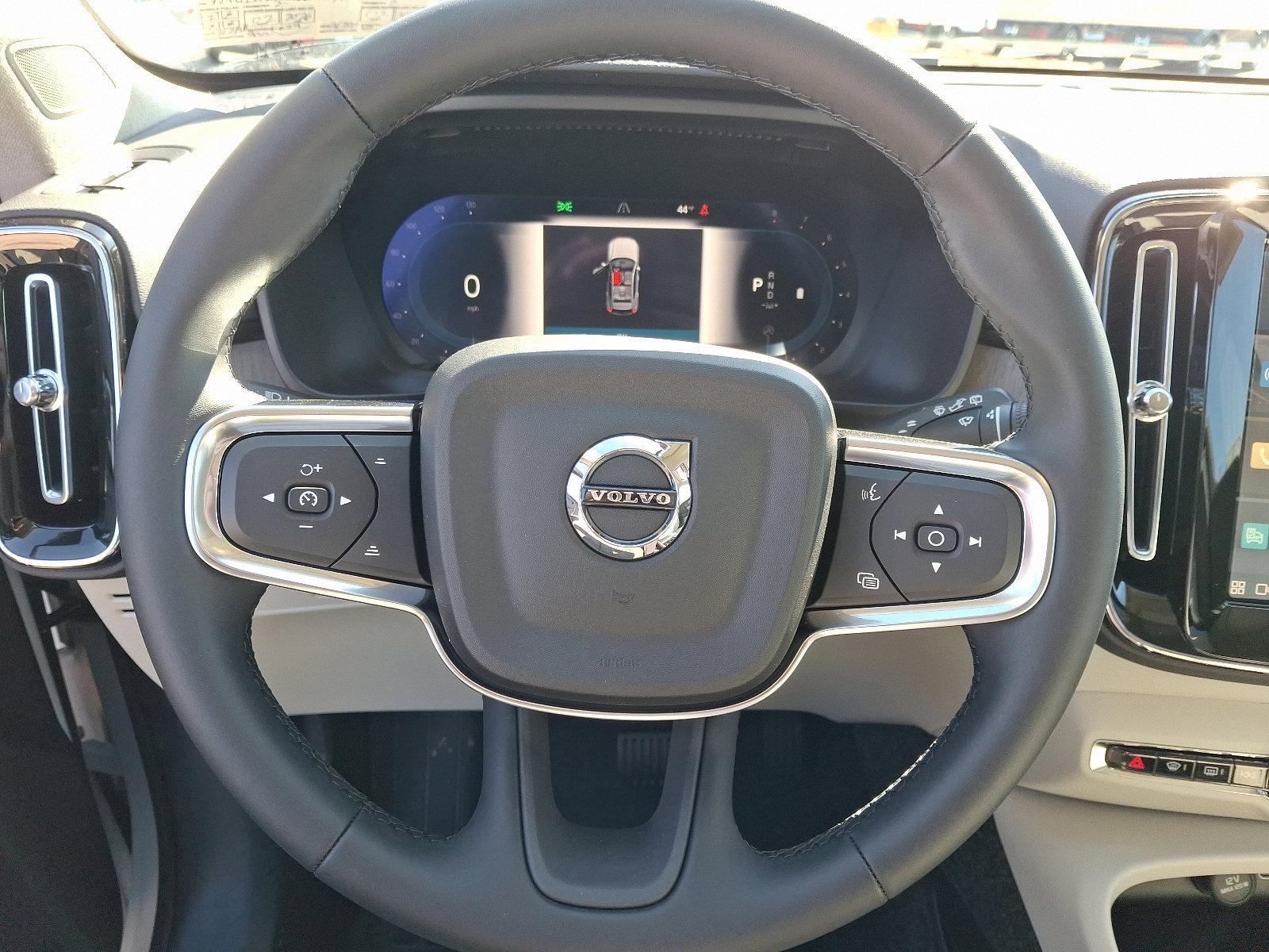 2025 Volvo XC40 Vehicle Photo in Trevose, PA 19053
