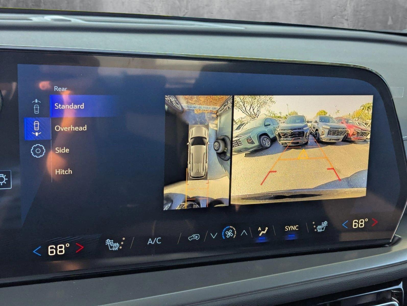 2025 Chevrolet Traverse Vehicle Photo in GREENACRES, FL 33463-3207