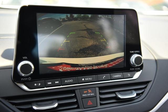 2025 Nissan Altima Vehicle Photo in Ballwin, MO 63011