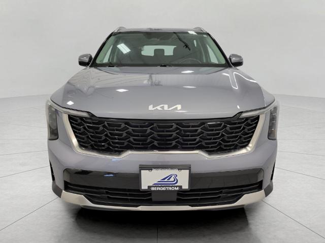 2024 Kia Sorento Vehicle Photo in Oshkosh, WI 54904