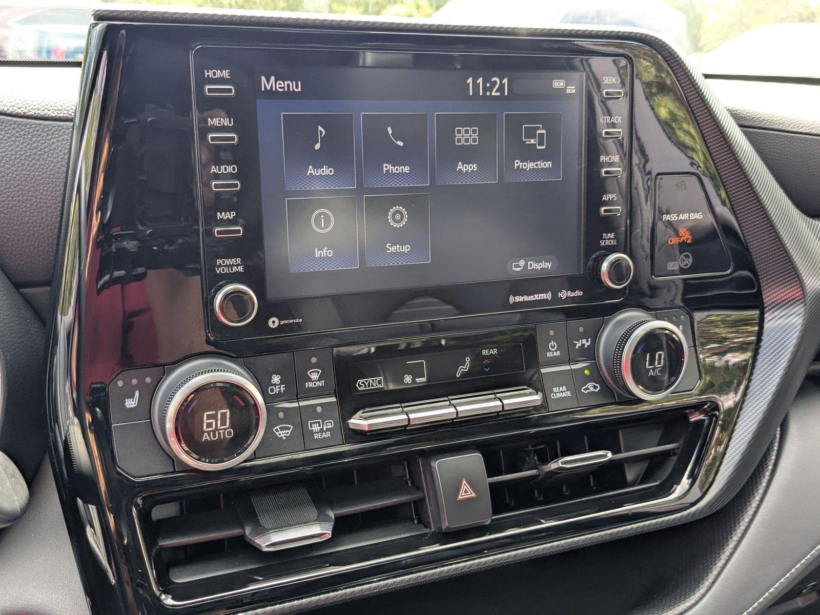 2022 Toyota Highlander Vehicle Photo in West Palm Beach, FL 33417