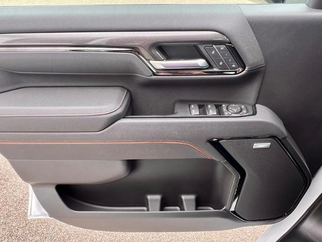 2025 GMC Sierra 2500 HD Vehicle Photo in EFFINGHAM, IL 62401-2832