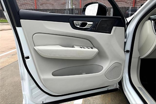 2025 Volvo XC60 Plug-In Hybrid Vehicle Photo in Houston, TX 77007