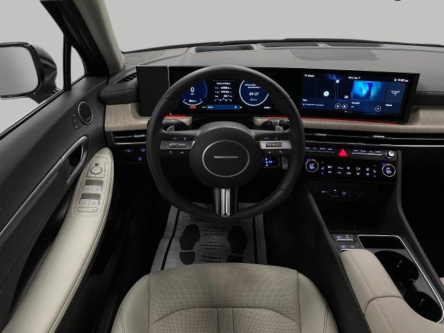 2024 Hyundai SONATA Hybrid Vehicle Photo in Appleton, WI 54913