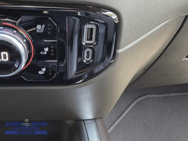 2024 GMC Sierra 2500 HD Vehicle Photo in DENTON, TX 76210-9321