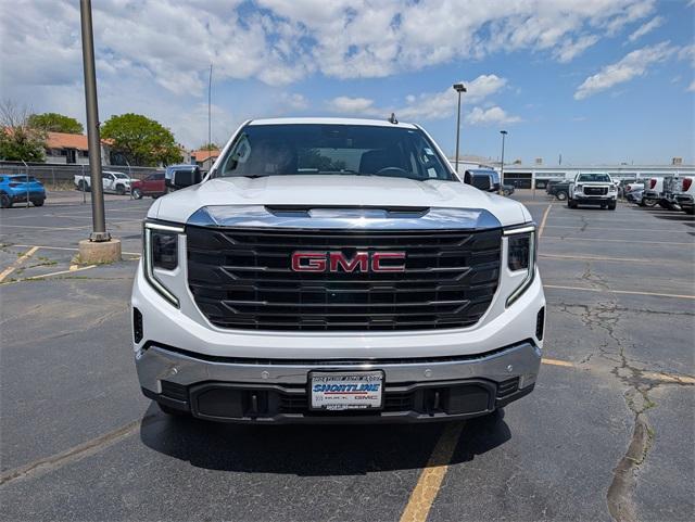 2024 GMC Sierra 1500 Vehicle Photo in AURORA, CO 80012-4011